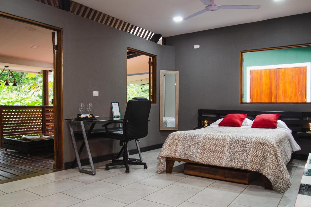 Hotel Boutique The Green Jungle House Puerto Viejo de Talamanca Eksteriør bilde